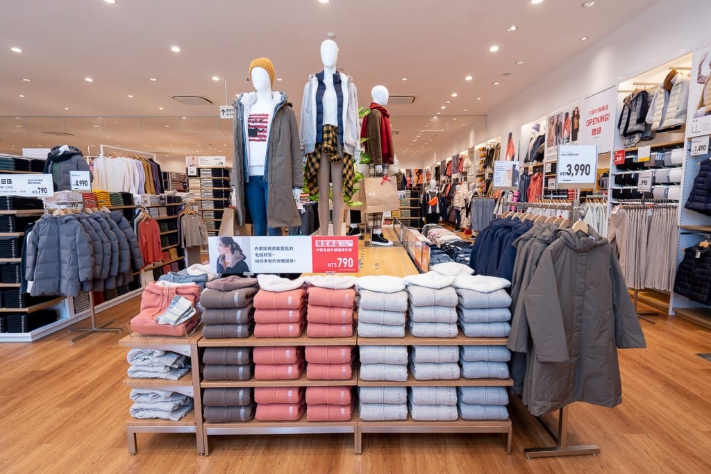 UNIQLO桃園八德路面店（11/20開幕DM，四大驚喜贈品，10周年第70家店）