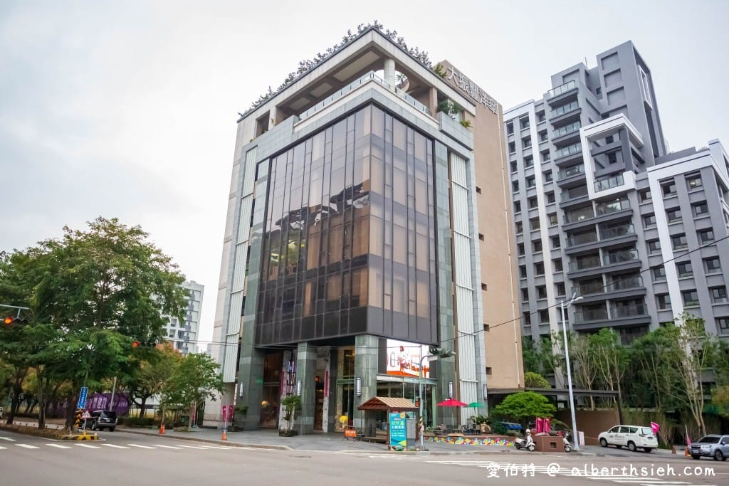 台中親子景點．大振豐洋傘文創館（親子DIY雨傘體驗，組裝以及彩繪打造自己獨一無二的雨傘，室內雨天景點）