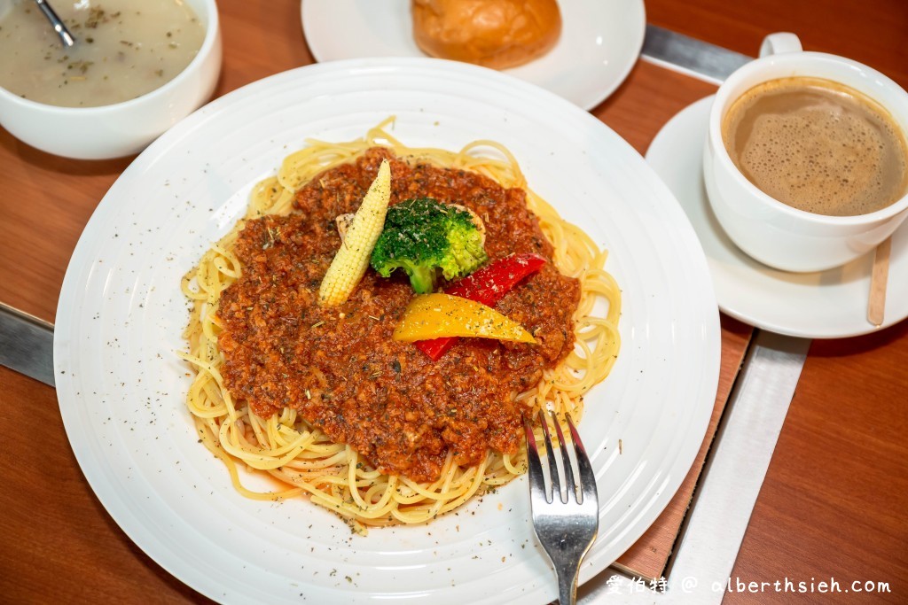 鱻海鮮炭烤火鍋．桃園蘆竹美食（超值商業午餐，螃蟹海鮮小火鍋以及青醬海鮮義大利麵必推） @愛伯特