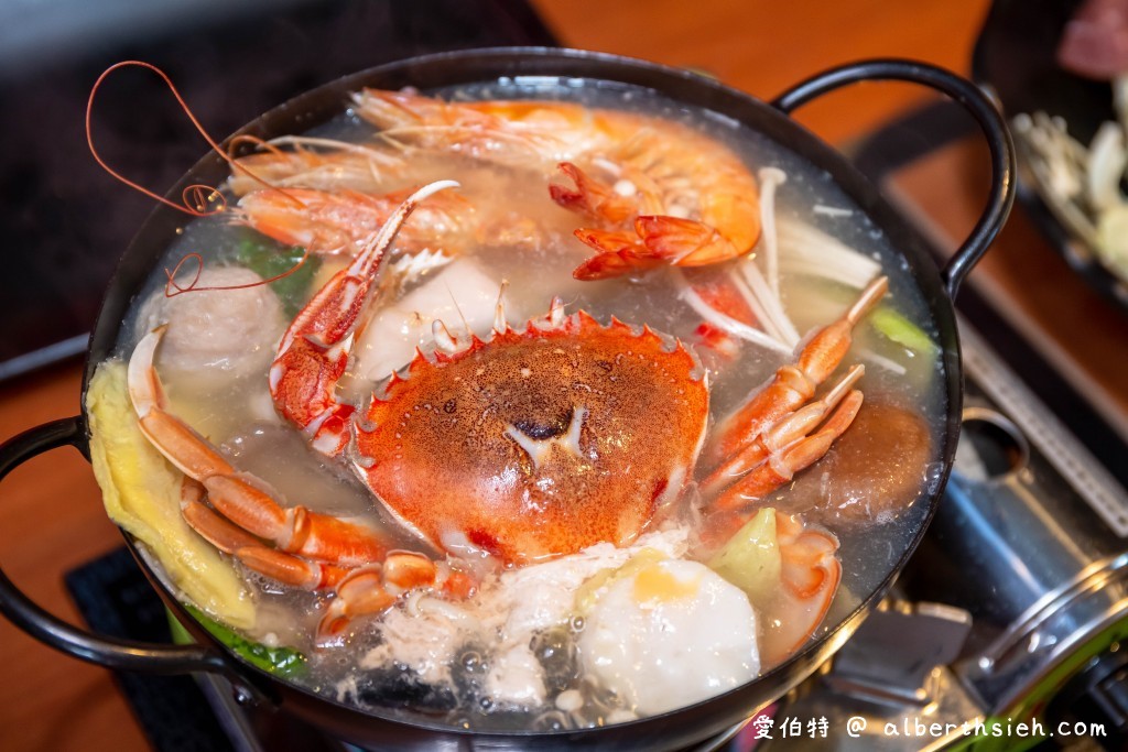 鱻海鮮炭烤火鍋．桃園蘆竹美食（超值商業午餐，螃蟹海鮮小火鍋以及青醬海鮮義大利麵必推） @愛伯特