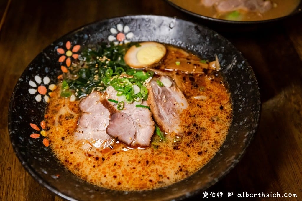 北投必吃美食．滿來溫泉拉麵（新北投捷運站旁，充滿日式懷舊風格，叉燒肉好吃）