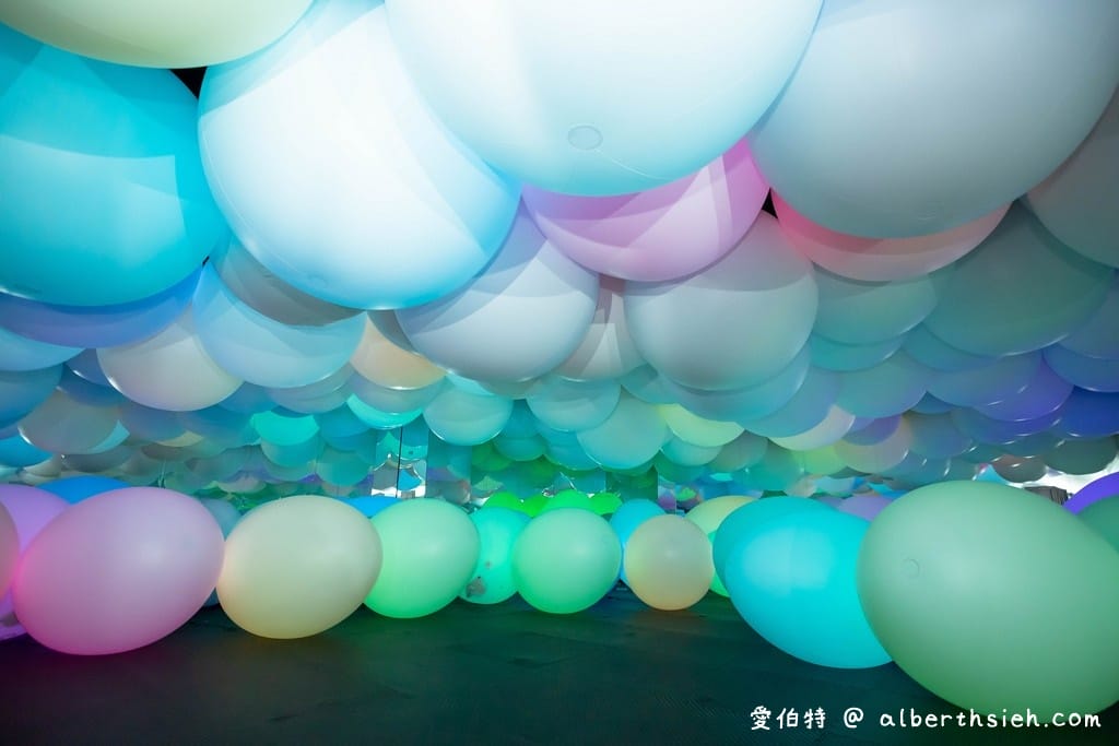 台中網美景點．異想新樂園：宙影幻鏡（網美必拍景點，帶你走進繽紛夢幻的世界中）