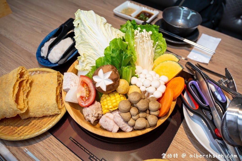力二帝王蟹鍋物放題桃園店｜和牛火鍋吃到飽數十種頂級食材隨你吃