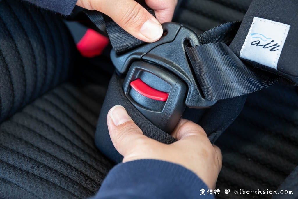 CHICCO SEAT 4 FIX ISOFIX安全汽座AIR版（適合0~12歲，360度旋轉，還有網帽可以遮陽）