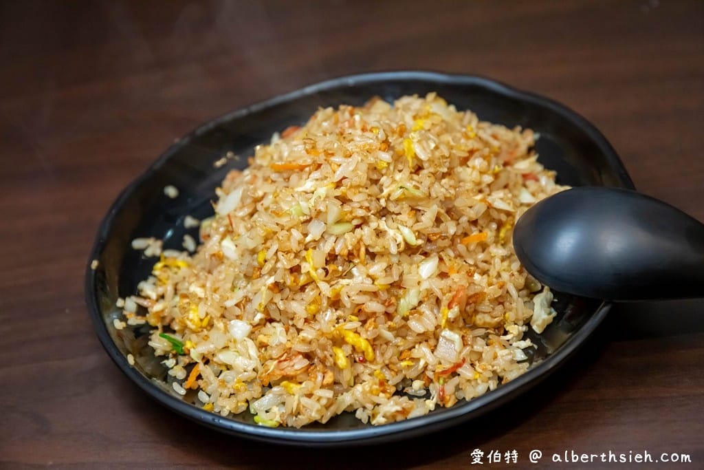 炒味亭炒飯專賣店．桃園美食（加飯不加價，內用白飯吃到飽，台灣炒飯王櫻花蝦炒飯必點）