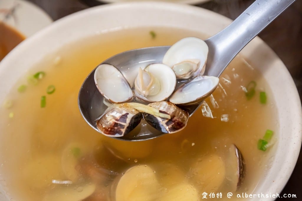 炒味亭炒飯專賣店．桃園美食（加飯不加價，內用白飯吃到飽，台灣炒飯王櫻花蝦炒飯必點）