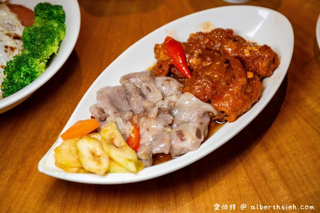 肥媽茶餐廳．林口港點美食（香港主廚坐鎮主打道地港式飲茶）