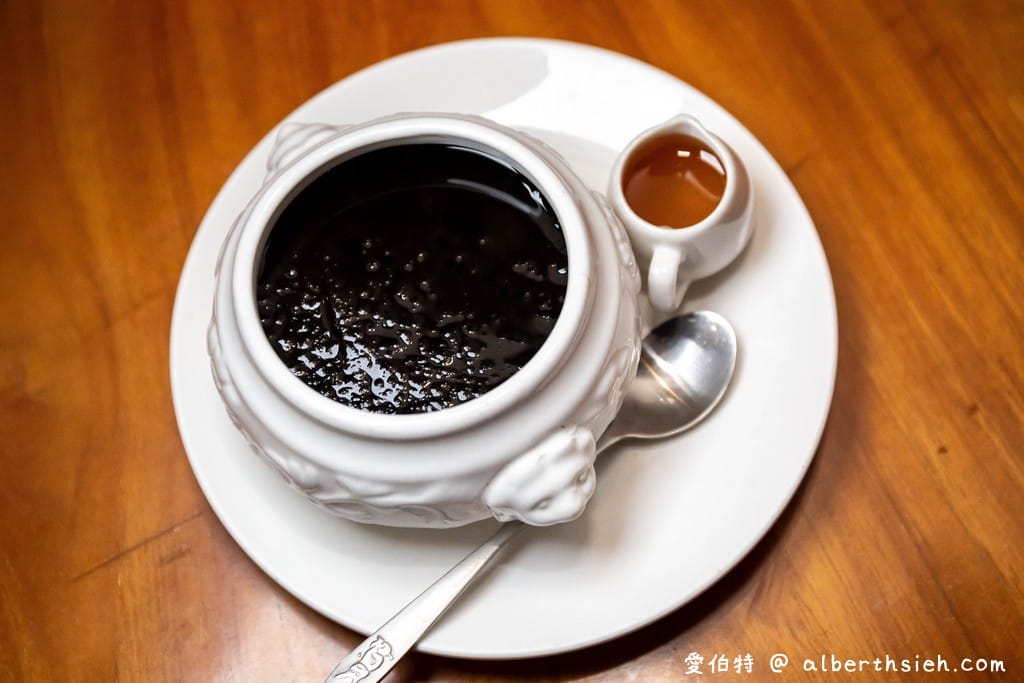 肥媽茶餐廳．林口港點美食（香港主廚坐鎮主打道地港式飲茶）