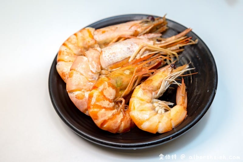 桃園楊梅火鍋超有肉涮涮屋（主打天然高湯，肉盤份量大肉質海鮮都很優質，極推麻辣湯頭）