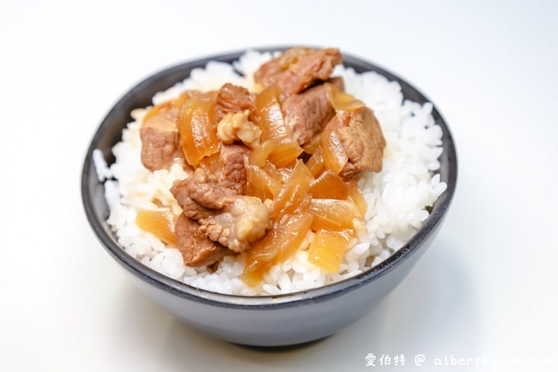 桃園楊梅火鍋超有肉涮涮屋（主打天然高湯，肉盤份量大肉質海鮮都很優質，極推麻辣湯頭）