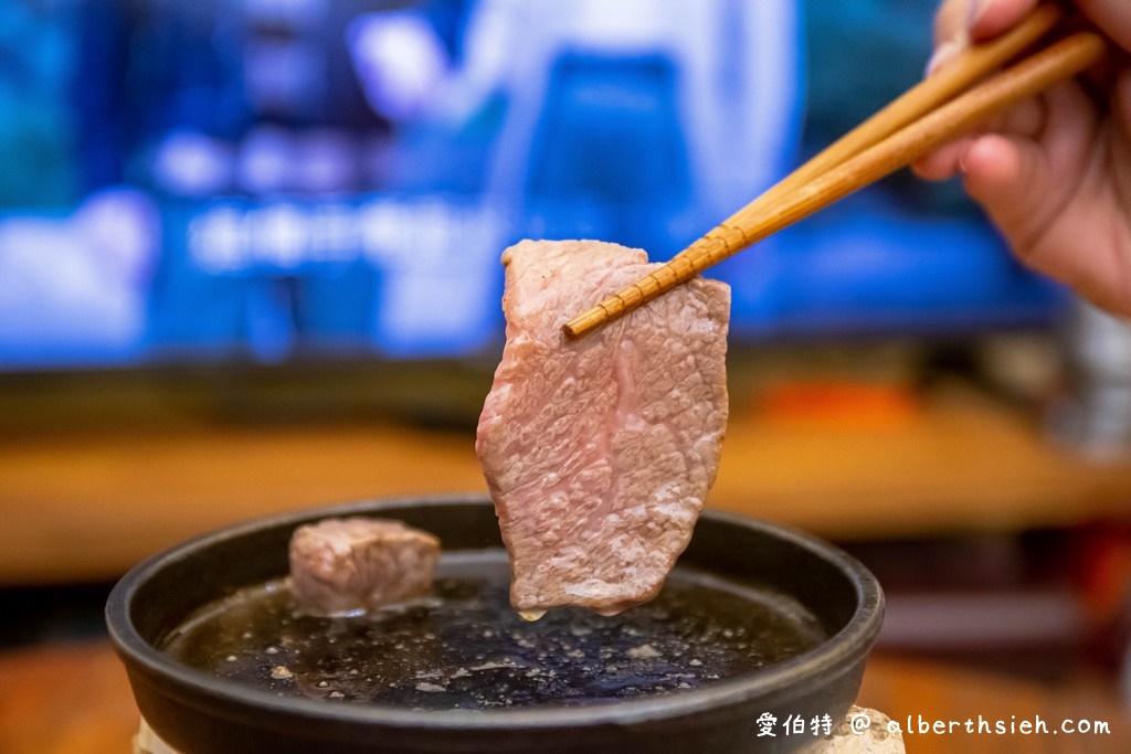 J好呷和牛燒肉．桃園燒肉外帶美食（在家也可以輕鬆享用軟嫩多汁的日本和牛，還有超殺的金豬組只要899） @愛伯特