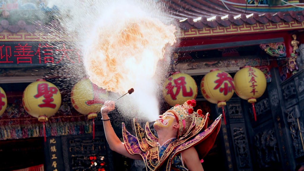 漫畫改編公視東森神之鄉（大溪人第二個過年624關聖帝君聖誕遶境電視劇）