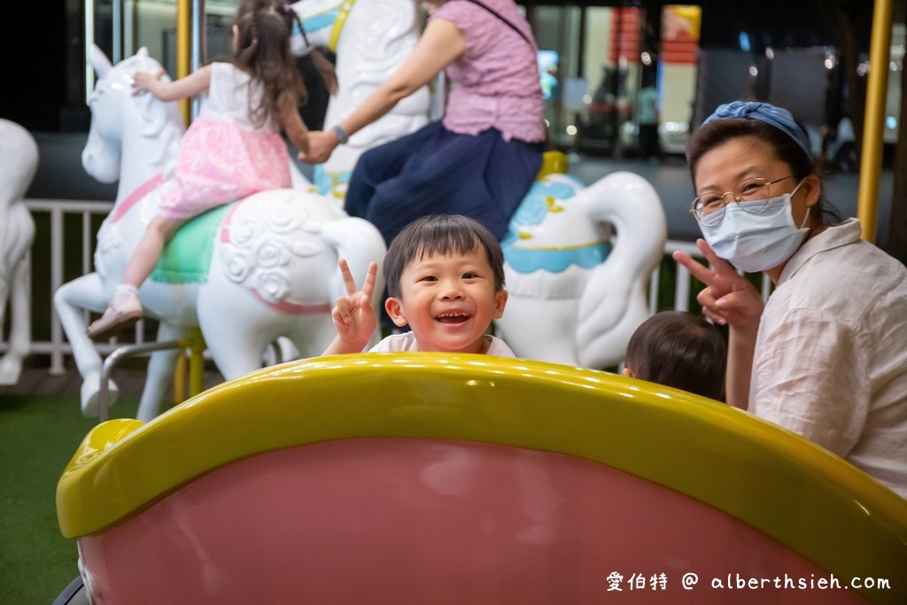 嘉義親子飯店．新悦花園酒店（旋轉木馬、足球場、賽車場小孩超好放電） @愛伯特