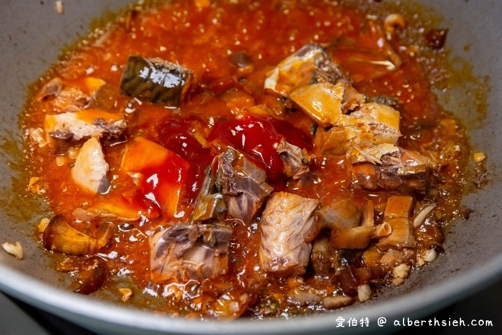 茄汁鯖魚麵做法食譜（濃郁的茄汁香氣滑順麵條，也不會有腥味喔） @愛伯特