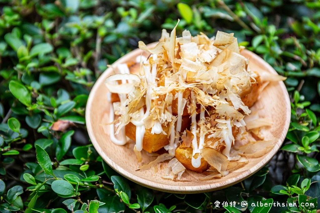 木木町炸物&amp;飯盒．桃園美食（雞排厚實超大塊，唐揚雞鮮嫩多汁，煉乳甜甜圈麻糬超好吃） @愛伯特