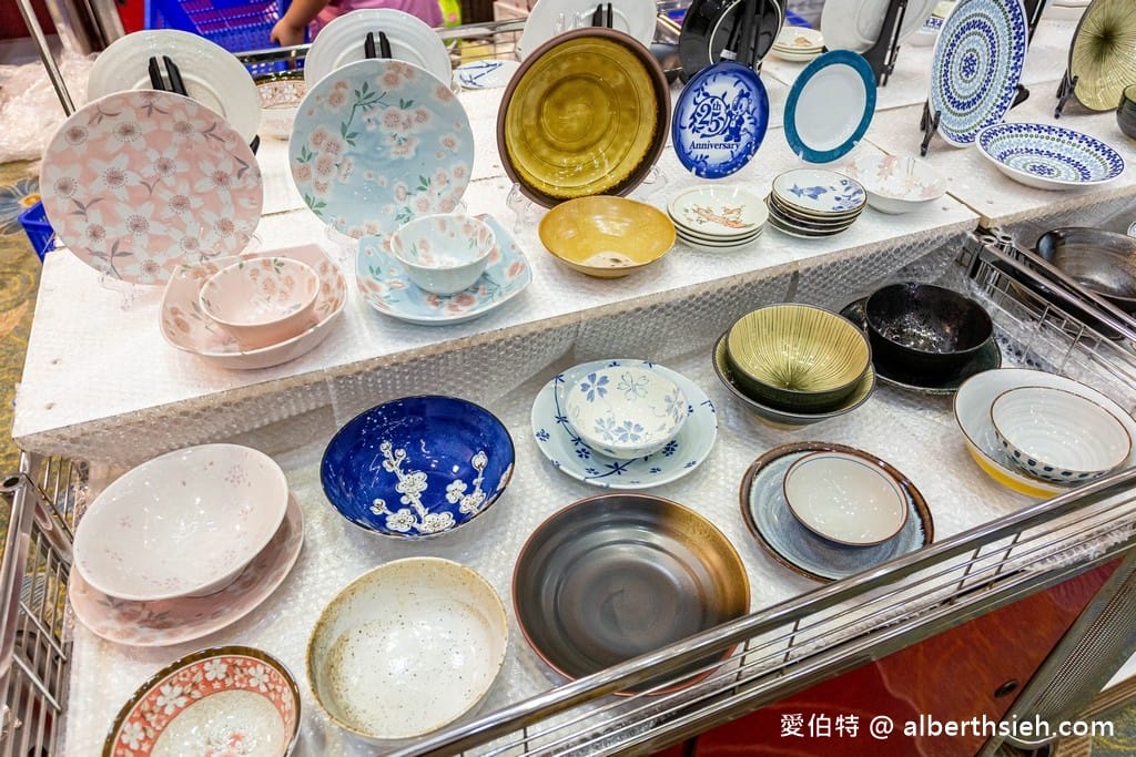 2021中壢特賣．晴天寶寶特賣會（奶瓶買一送一，授權卡通襪3雙100，還有日韓美妝零食隨你買）