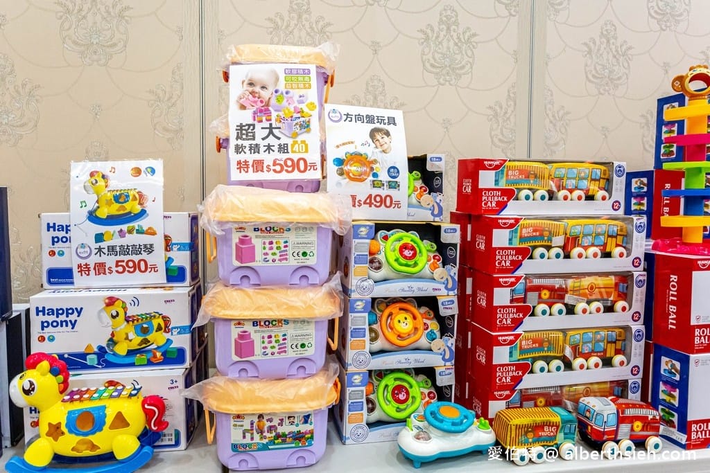 2021中壢特賣．晴天寶寶特賣會（奶瓶買一送一，授權卡通襪3雙100，還有日韓美妝零食隨你買）
