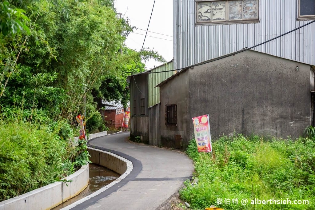 桃園月餅推薦．三閤苑手工蛋黃酥(原三合院)（隱身在大溪田野間的餅店）
