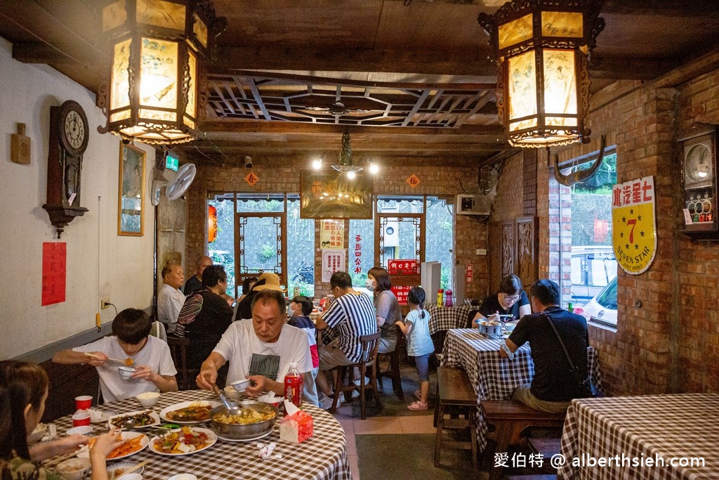 桃園龍潭美食．糊口老街客家活魚餐館（石門水庫旁餐點美味物美價廉，網路評分高） @愛伯特