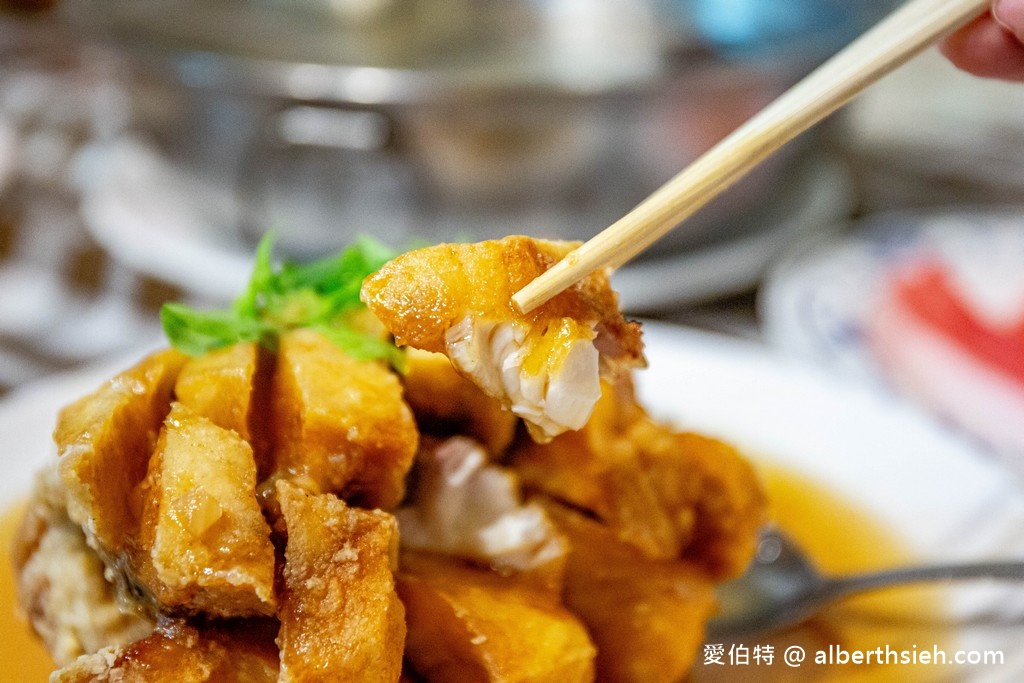 桃園龍潭美食．糊口老街客家活魚餐館（石門水庫旁餐點美味物美價廉，網路評分高） @愛伯特