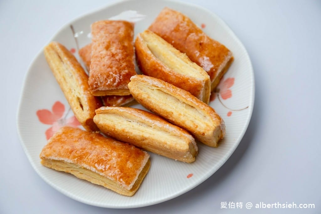 全家/好市多必買推薦．健司生奶油千層派（口感香酥好吃的餅乾零食！必買！）