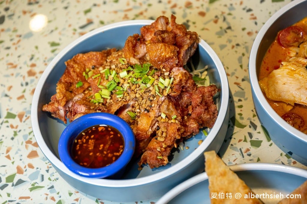 桃園泰式料理吃到飽・太夯泰料理中山店（759起精緻單點吃到飽，50道泰式料理以及70種以上自助吧任你吃）