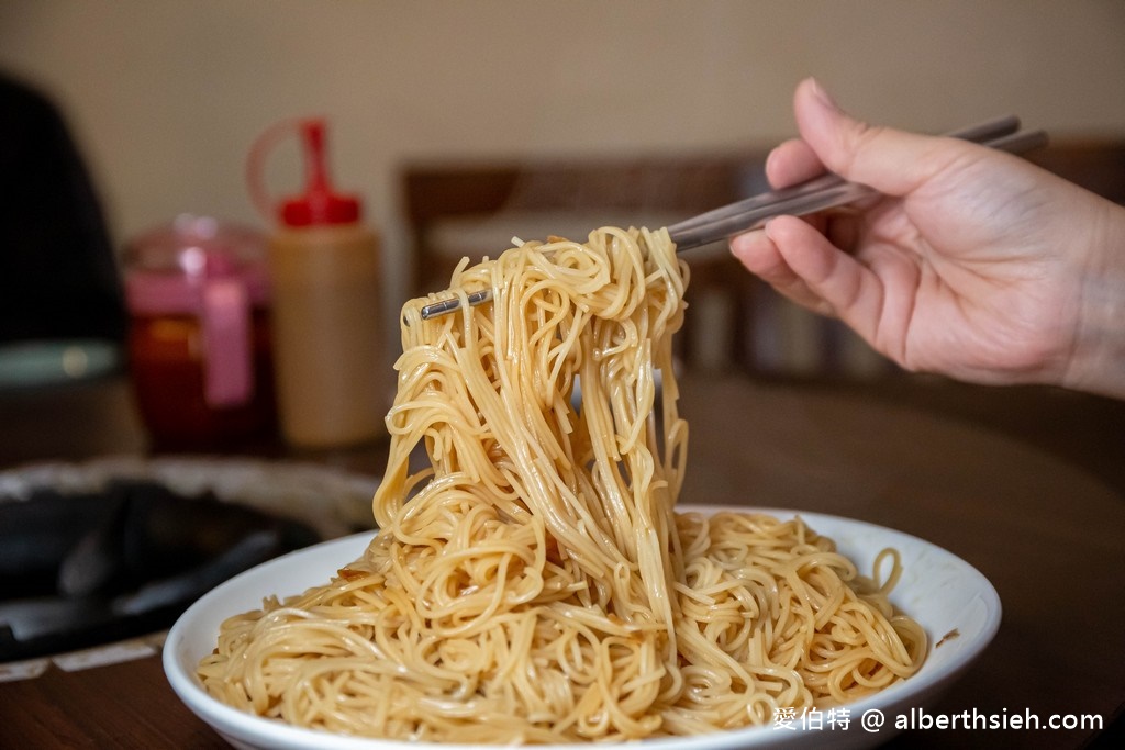 桃園龍潭羊肉爐．老絕手作養生工坊（湯頭清爽不膩好喝，帶皮羊肉超嫩超好咬） @愛伯特