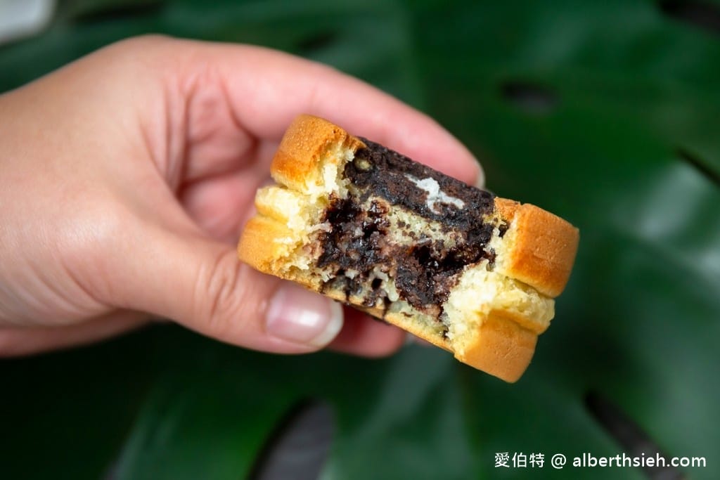 桃園車輪餅推薦・喜樂紅豆餅（每顆都爆漿都超過100公克，給料超大方）