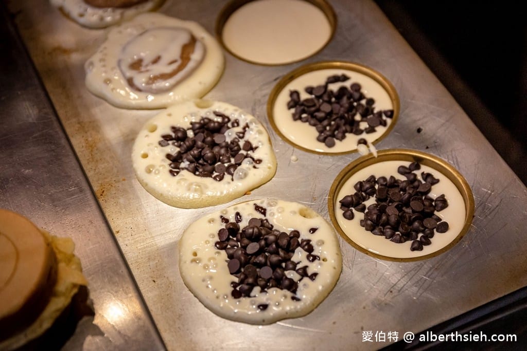 桃園車輪餅推薦・喜樂紅豆餅（每顆都爆漿都超過100公克，給料超大方）