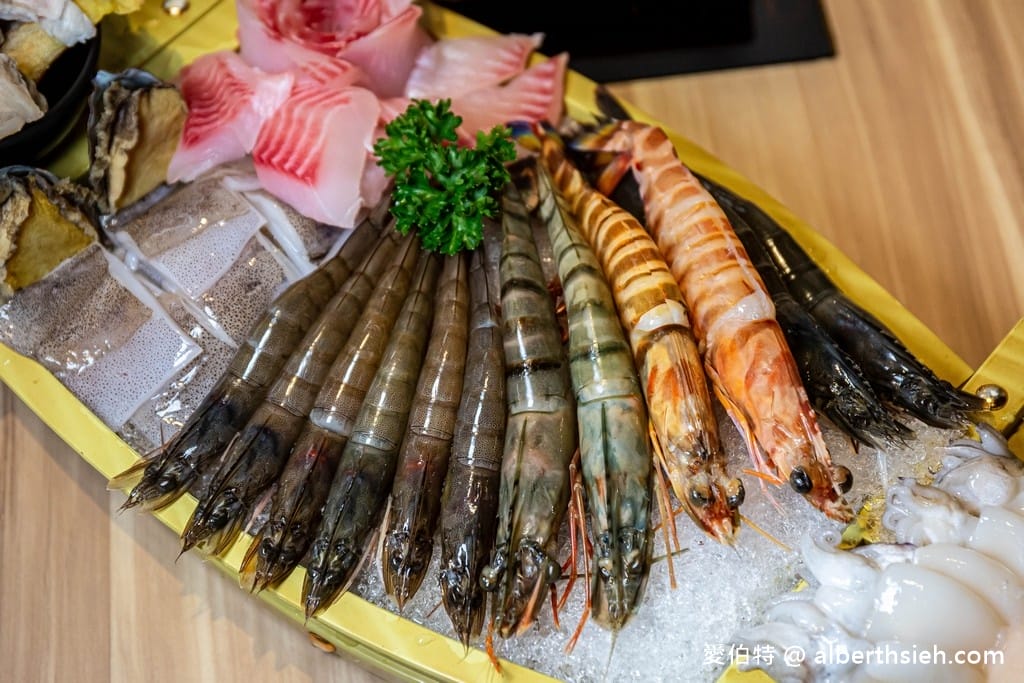 藏王極上鍋物．桃園中壢美食（日本美國澳洲和牛都美味，難怪號稱全台最強和牛海鮮鍋物）