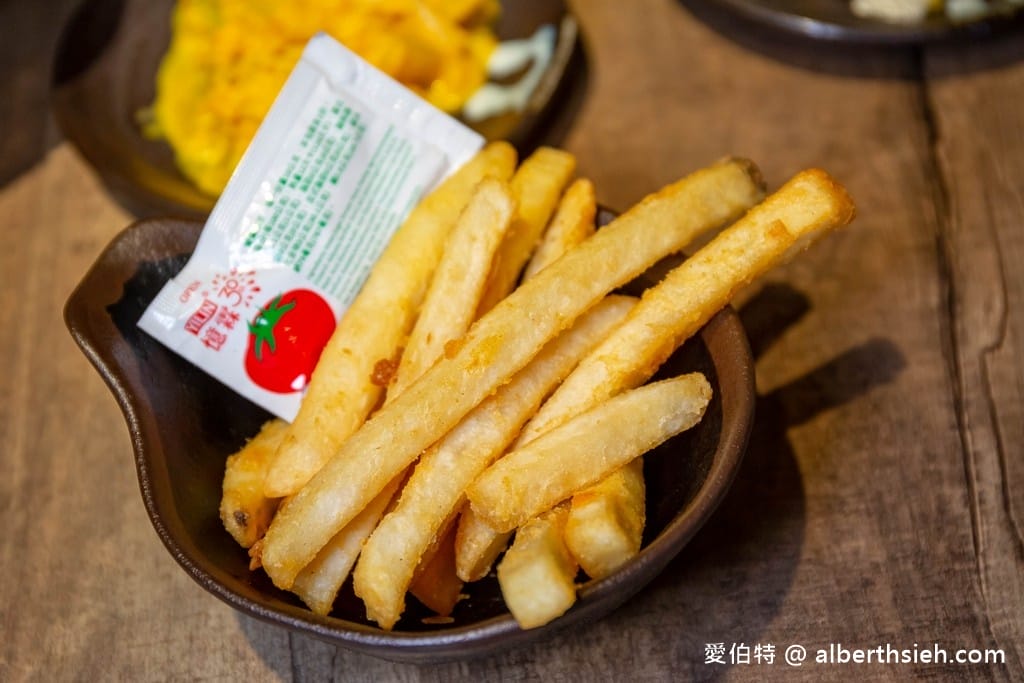 新北林口美食．川牛木石亭（平價燒肉丼飯份量足，雞白湯喝到飽，華科也可外送）