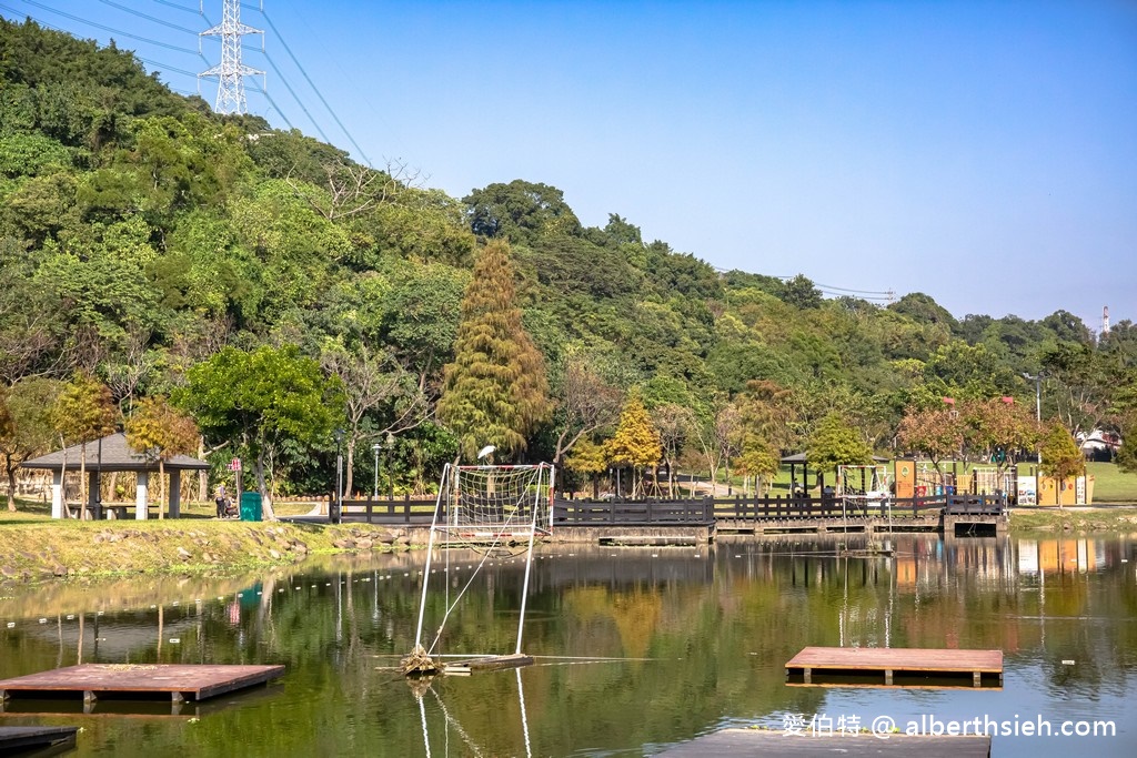 大溪河濱公園．桃園親子景點（兒童遊戲場/大草皮野餐/落羽松/自行車道） @愛伯特