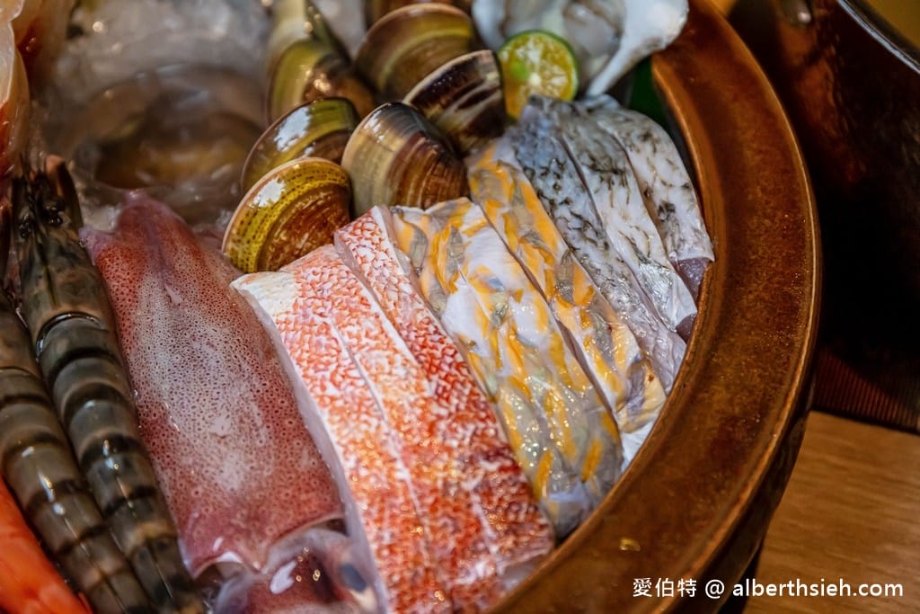 力二帝王蟹吃到飽．桃園火鍋吃到飽（帝王蟹/和牛/牛舌/生魚片/頂級海鮮/哈根達斯讓你吃到翻）
