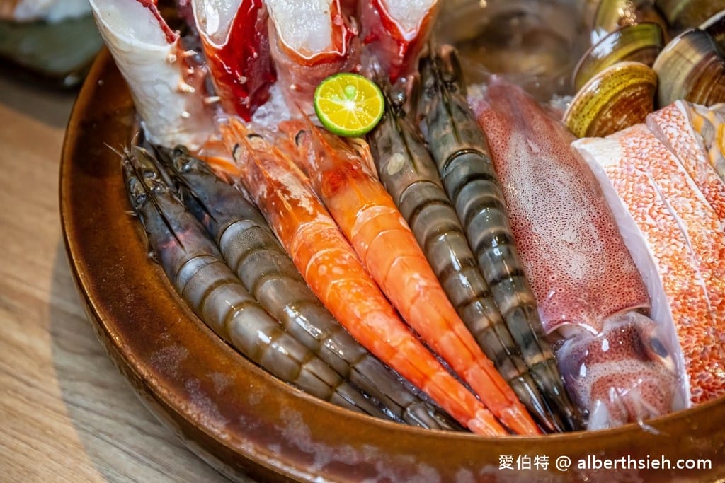 力二帝王蟹吃到飽．桃園火鍋吃到飽（帝王蟹/和牛/牛舌/生魚片/頂級海鮮/哈根達斯讓你吃到翻）