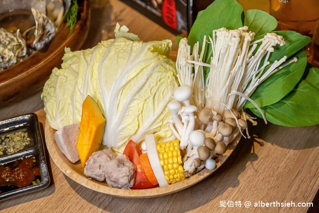 力二帝王蟹吃到飽．桃園火鍋吃到飽（帝王蟹/和牛/牛舌/生魚片/頂級海鮮/哈根達斯讓你吃到翻）