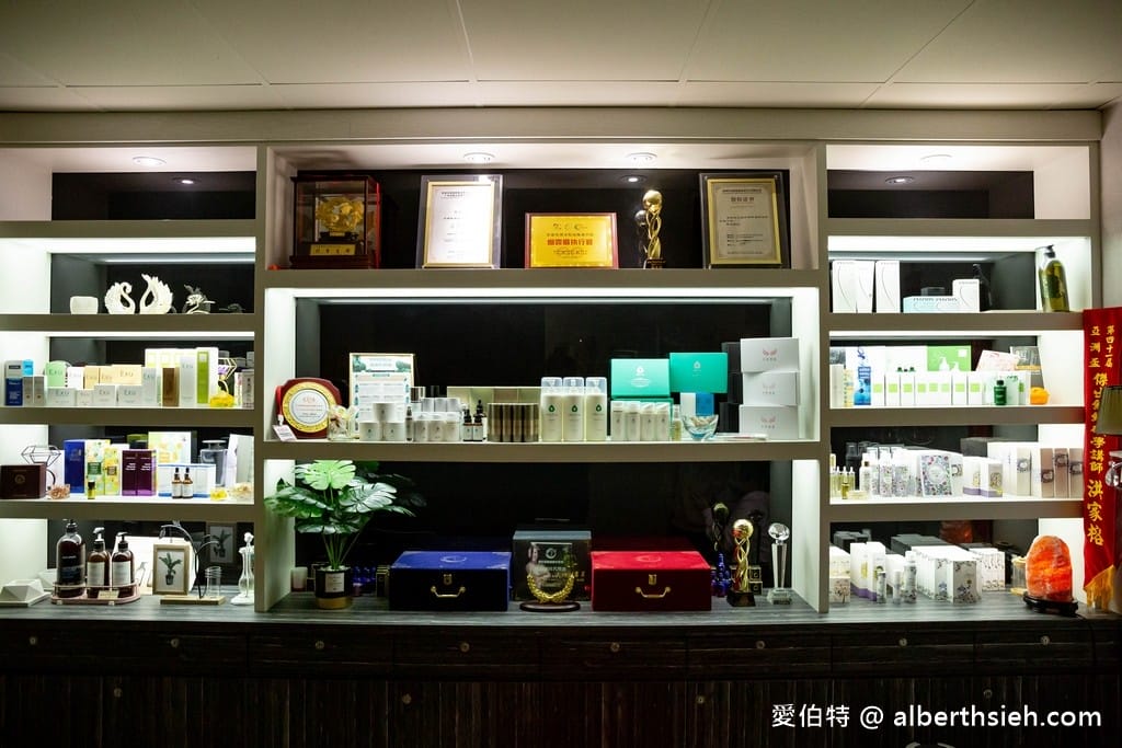 艾斯國際美學.桃園紋繡霧眉美容SPA(果然是神手級的紋繡烟霏眉,無痛感且超美) - 第4張圖 艾斯國際美學.桃園紋繡霧眉美容SPA(果然是神手級的紋繡烟霏眉,無痛感且超美)