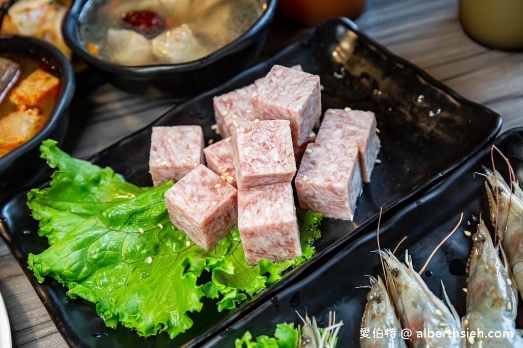 肉鮮生中壢吃到飽｜桃園韓式燒肉燒烤，369起自助吧熟食隨你吃