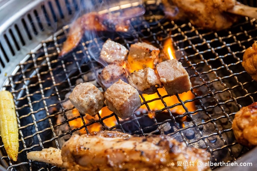 肉鮮生中壢吃到飽｜桃園韓式燒肉燒烤，369起自助吧熟食隨你吃