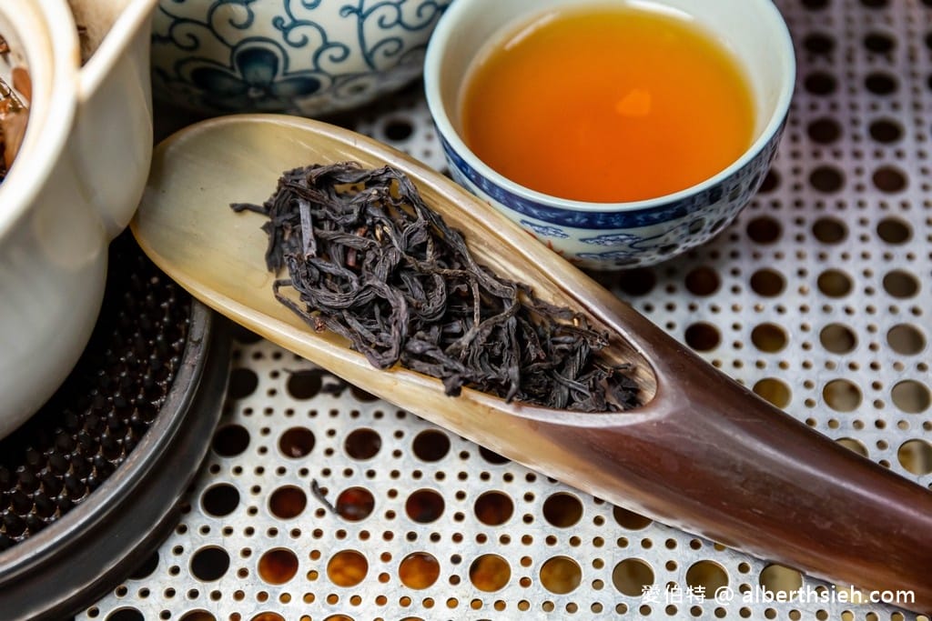日月潭怎麼玩？（兩天一夜親子遊行程懶人包，在地/宵夜美食，親子住宿，親子立槳SUP，伴手禮，絕美秘境）