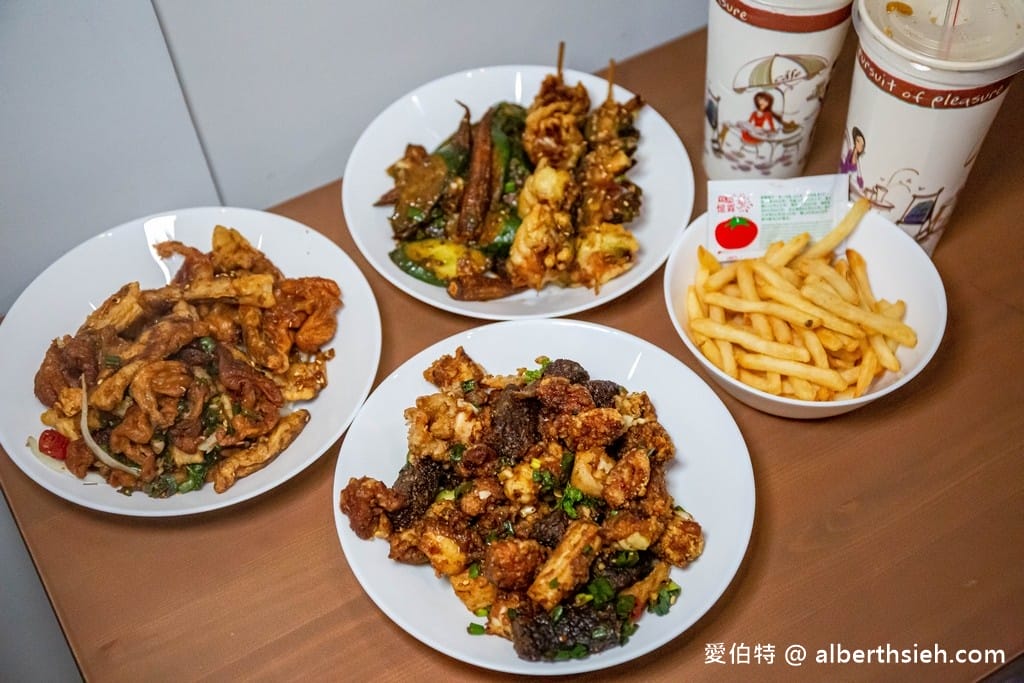 日月潭怎麼玩？（兩天一夜親子遊行程懶人包，在地/宵夜美食，親子住宿，親子立槳SUP，伴手禮，絕美秘境）