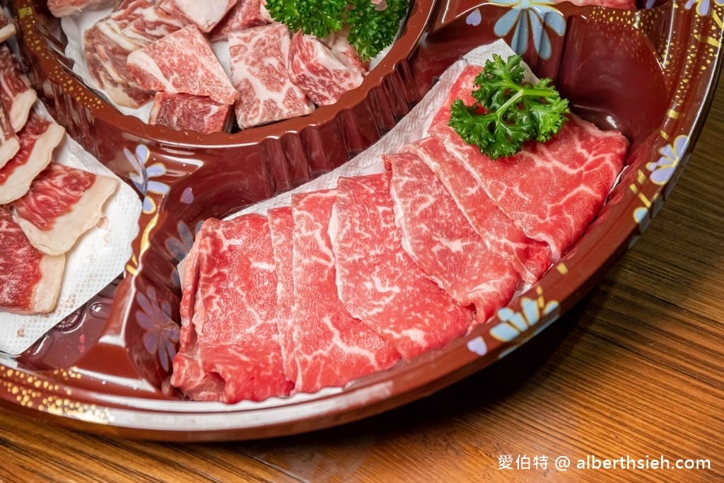 J好呷和牛燒肉.桃園燒肉外帶美食(在家也可以輕鬆享用軟嫩多汁的日本和牛,還有超殺的金豬組只要899) - 第12張圖 J好呷和牛燒肉.桃園燒肉外帶美食(在家也可以輕鬆享用軟嫩多汁的日本和牛,還有超殺的金豬組只要899)
