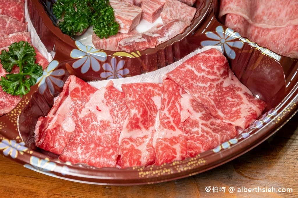 J好呷和牛燒肉.桃園燒肉外帶美食(在家也可以輕鬆享用軟嫩多汁的日本和牛,還有超殺的金豬組只要899) - 第9張圖 J好呷和牛燒肉.桃園燒肉外帶美食(在家也可以輕鬆享用軟嫩多汁的日本和牛,還有超殺的金豬組只要899)