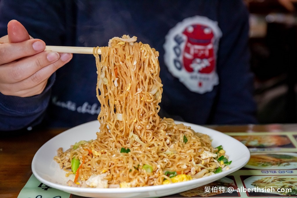 儂徠南洋美食（評價超好，份量足又好吃的柬式異國料理） @愛伯特