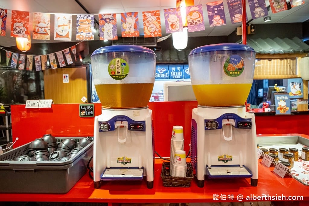 桃園龍潭美食．御堂筋拉麵（蝦頭和蝦殼低溫油煸慢火煸出的豚蝦拉麵一定要點來吃！）