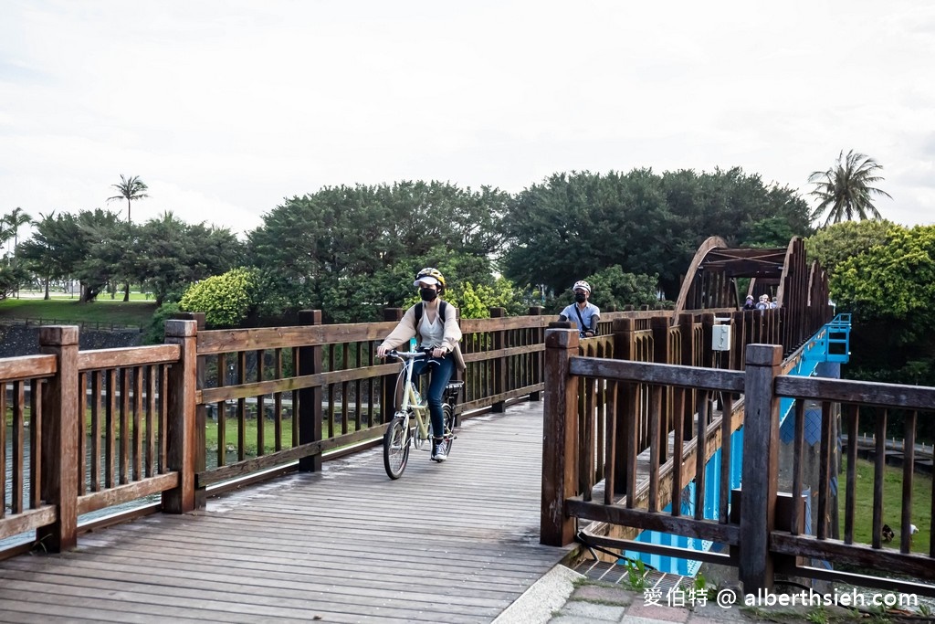 花蓮臨港線自行車道(兩潭自行車道)（連接太平洋公園有著超美海景，在地人的運動路線） @愛伯特