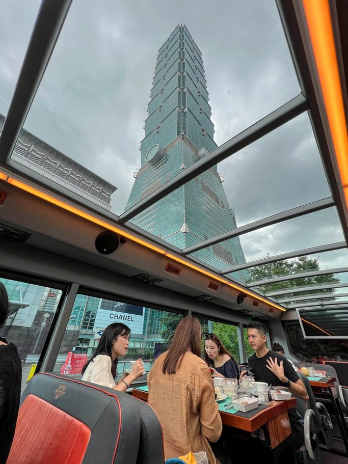 2022台北雙層餐車X寒舍艾美（如何預約？粵式米其林晚餐下午茶實際用餐以及搭乘心得）