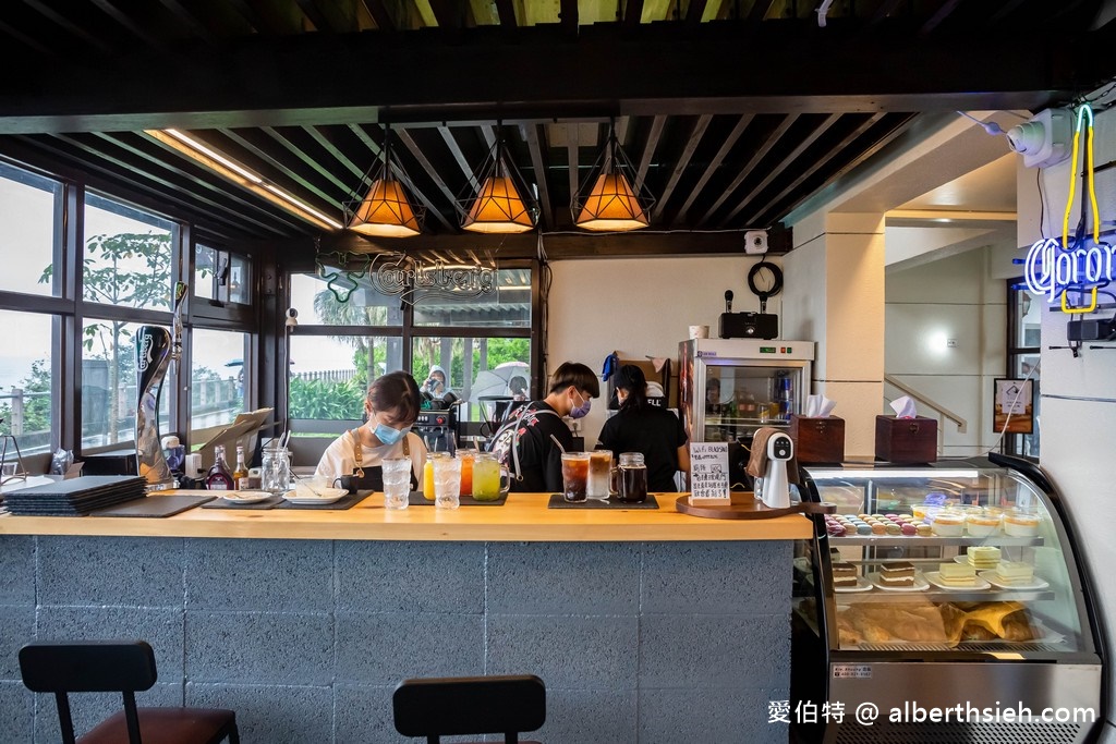 宜蘭頭城景觀咖啡廳．川岩RIVER STONE（龜山島海景第一排，舒服放鬆，單品咖啡好喝！） @愛伯特