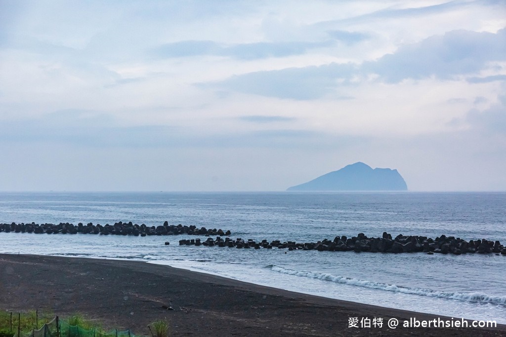 宜蘭頭城景觀咖啡廳．川岩RIVER STONE（龜山島海景第一排，舒服放鬆，單品咖啡好喝！） @愛伯特