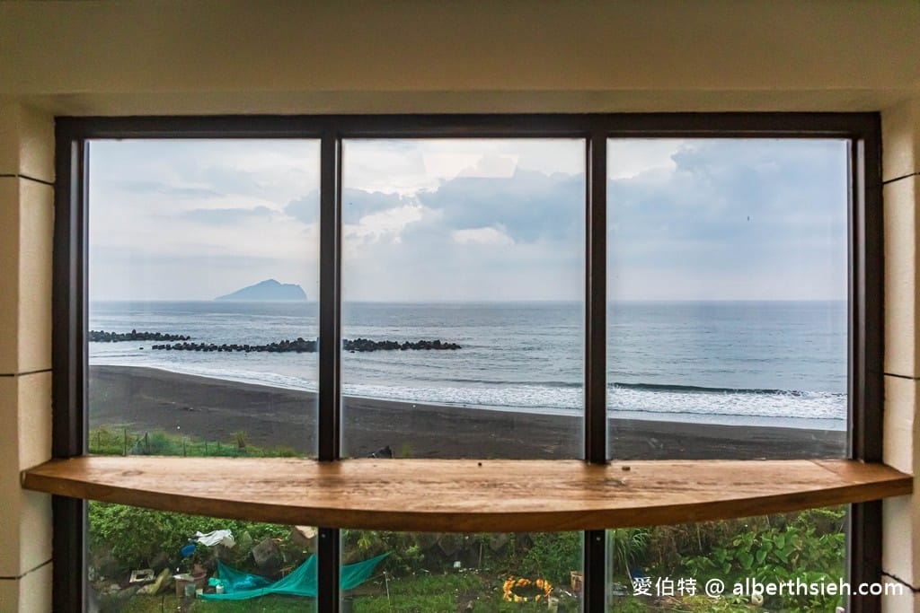 宜蘭一日遊（夏季最Chill的賞鯨之旅，在地漁村吃海鮮，龜山島海景第一排喝咖啡）