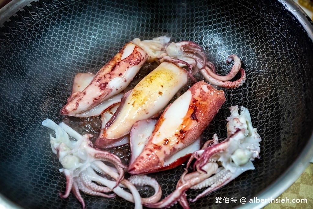 宜蘭一日遊（夏季最Chill的賞鯨之旅，在地漁村吃海鮮，龜山島海景第一排喝咖啡）